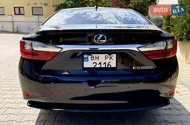 Седан Lexus ES 2017 в Одесі