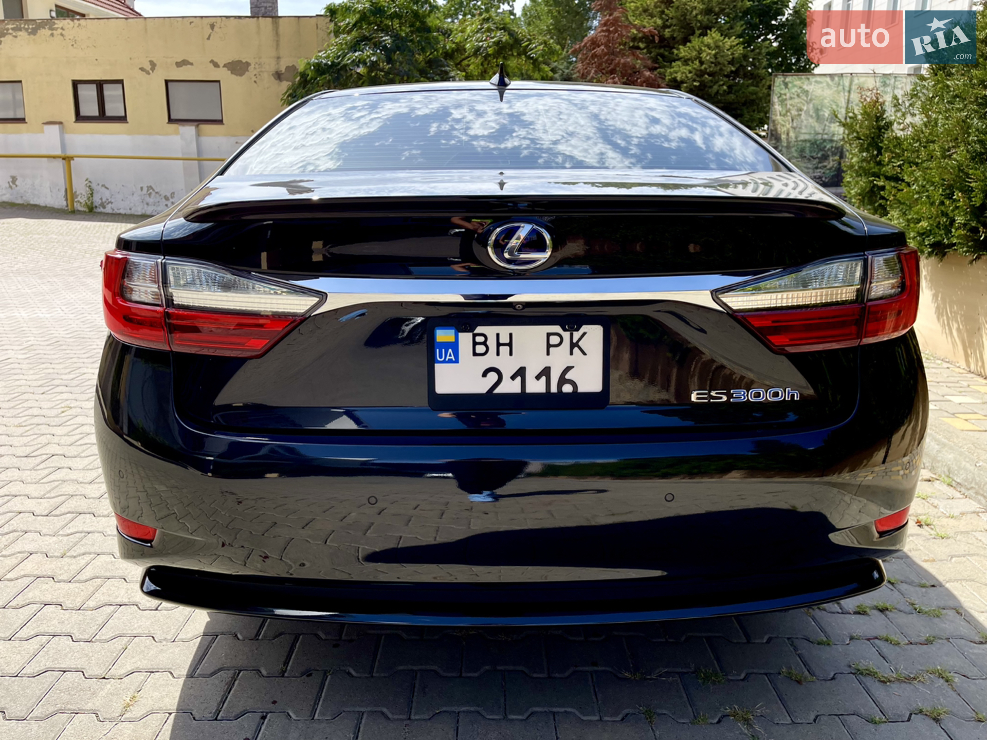 2017 Lexus ES - мініатюра 3