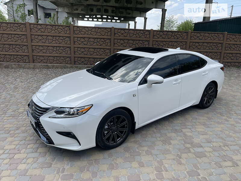 Седан Lexus ES 2017 в Запорожье