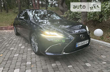 Седан Lexus ES 2021 в Києві