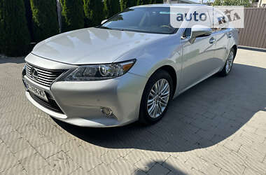 Седан Lexus ES 2013 в 