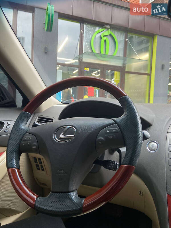 Седан Lexus ES 2007 в Новом Роздоле