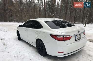 Седан Lexus ES 2013 в Черкассах