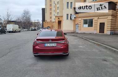 Седан Lexus ES 2019 в Харькове