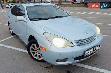 Седан Lexus ES 2004 в Киеве