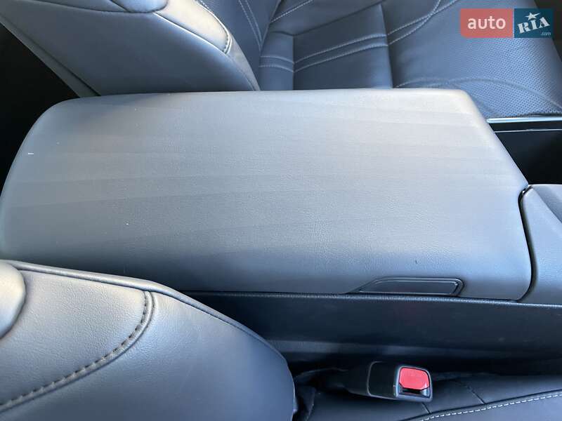 Седан Lexus ES 2018 в Одессе