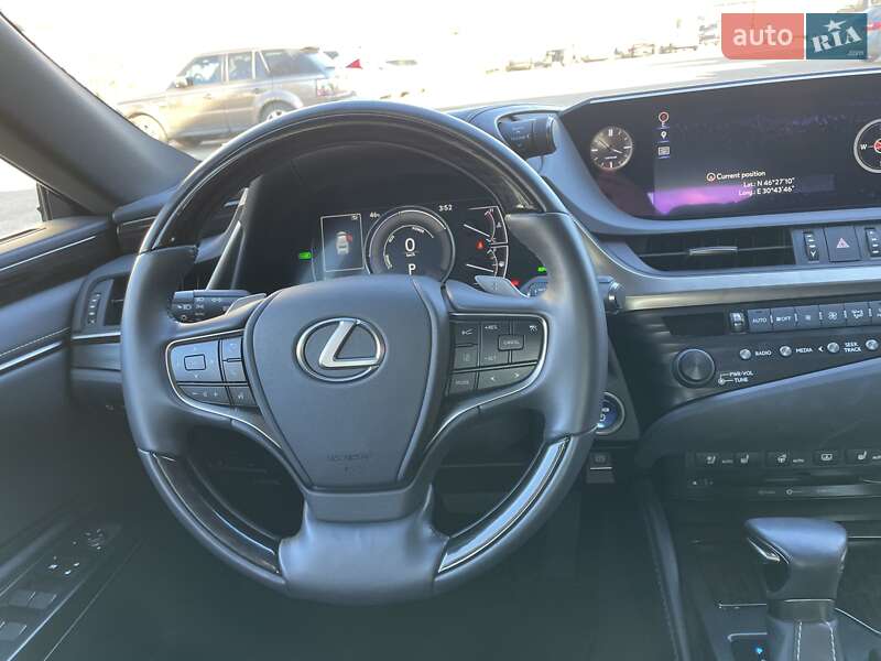 Седан Lexus ES 2018 в Одессе