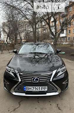 Lexus ES 2015