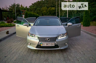 Седан Lexus ES 2012 в Кременчуге