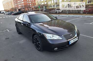 Седан Lexus ES 2008 в Вишневом