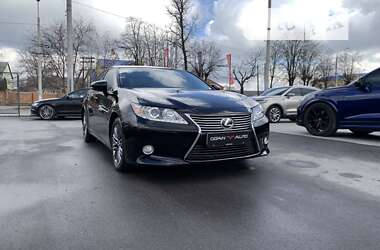 Седан Lexus ES 2014 в Вінниці