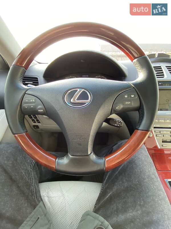 Седан Lexus ES 2008 в Лубнах фото 15 Седан Lexus ES 2008 в Лубнах