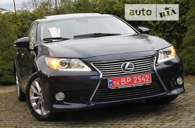 Седан Lexus ES 2012 в Дрогобичі