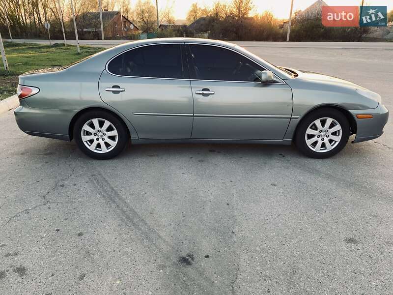 Седан Lexus ES 2004 в Харкові