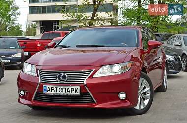 Lexus ES 2015