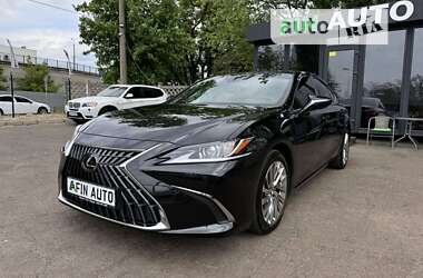 Lexus ES 2022