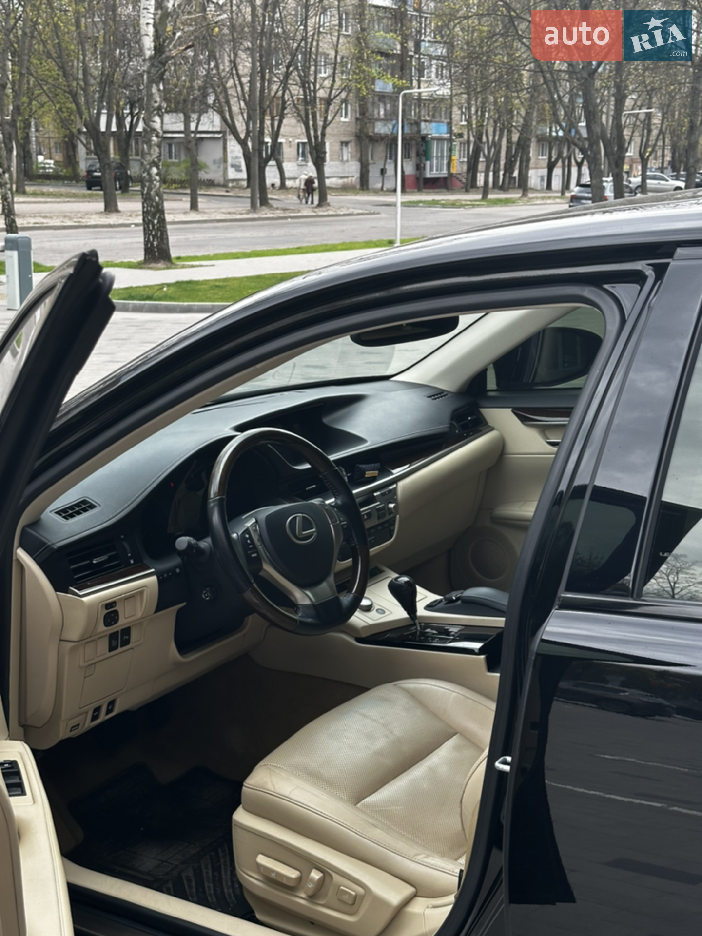 2015 Lexus ES - мініатюра 14