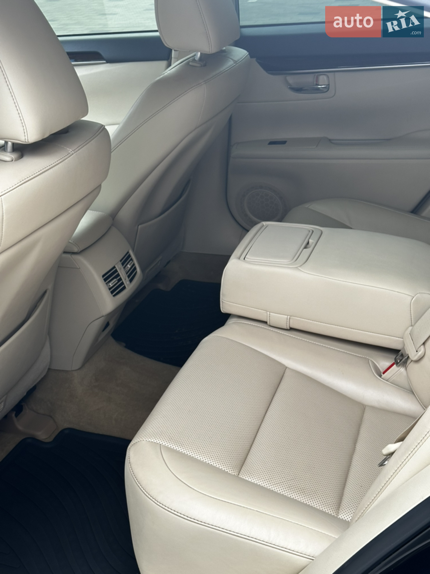 2015 Lexus ES - мініатюра 18