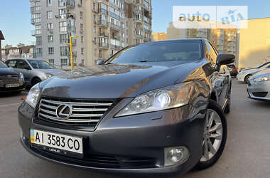 Седан Lexus ES 2011 в Киеве