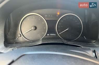 Седан Lexus ES 2012 в Львове