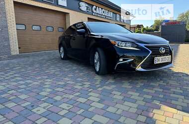 Lexus ES 2015