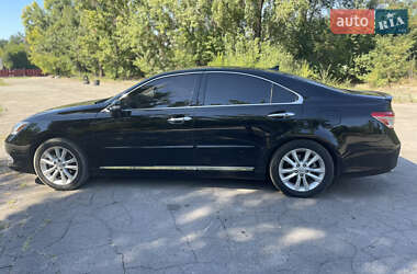 Седан Lexus ES 2011 в Кривом Роге