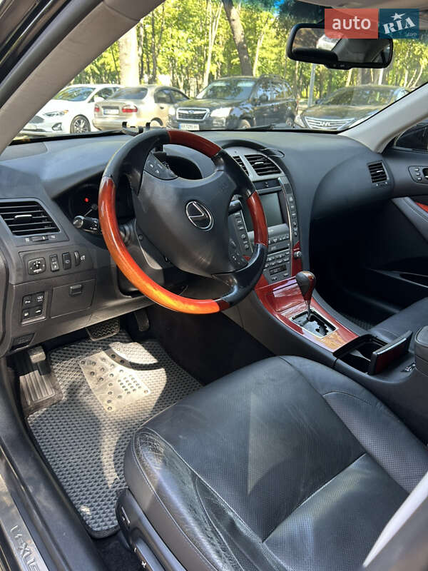 Седан Lexus ES 2008 в Харькове