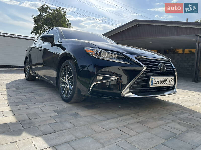 Седан Lexus ES 2018 в Одессе