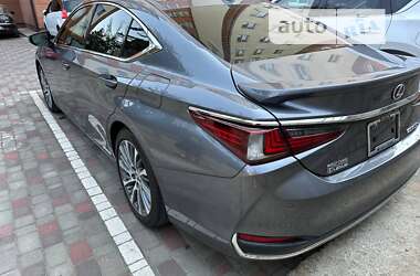 Седан Lexus ES 2021 в Києві