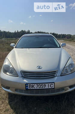 Седан Lexus ES 2003 в Рокитному