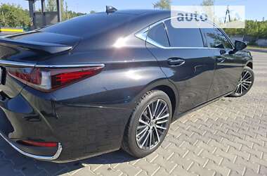 Седан Lexus ES 2023 в Белой Церкви