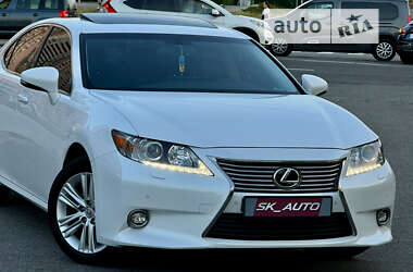 Седан Lexus ES 2014 в Києві