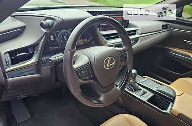 Седан Lexus ES 2021 в Києві