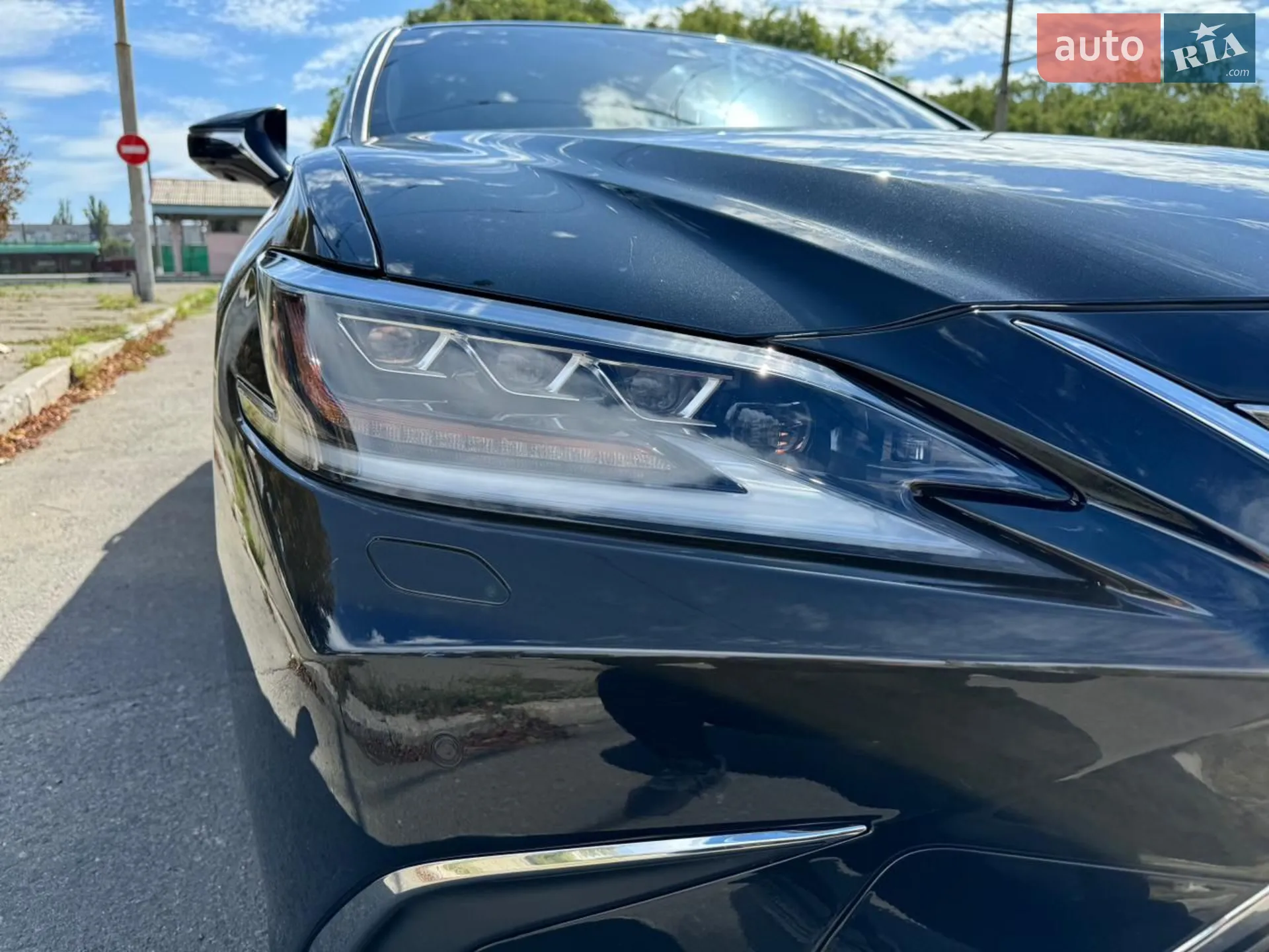 2019 Lexus ES - фото 1