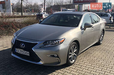 Lexus ES 2018