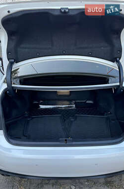 Седан Lexus ES 2016 в 
