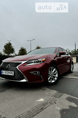 Седан Lexus ES 2013 в Киеве