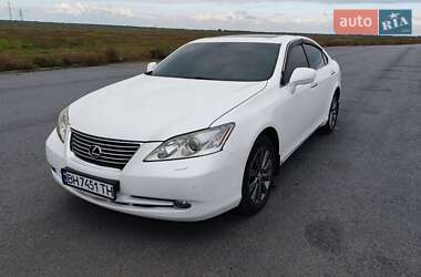 Седан Lexus ES 2007 в Килии