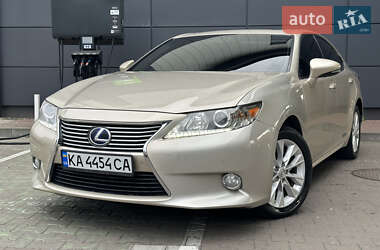 Lexus ES 2013