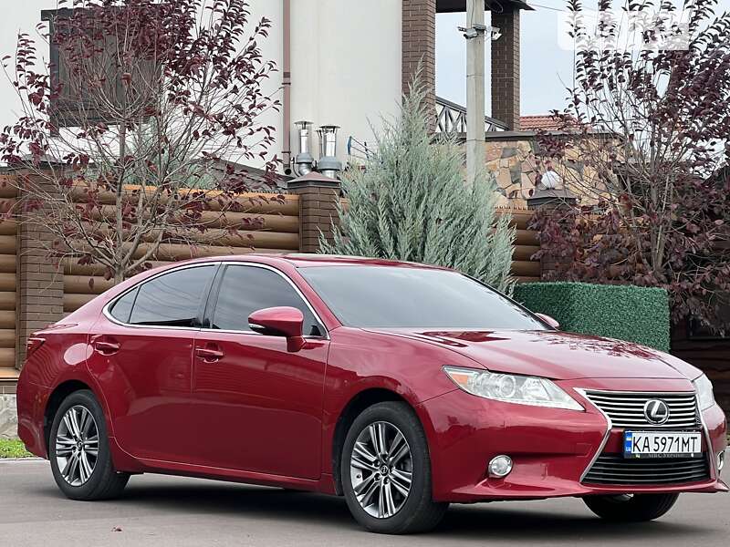Седан Lexus ES 2013 в Киеве фото 14 Седан Lexus ES 2013 в Киеве