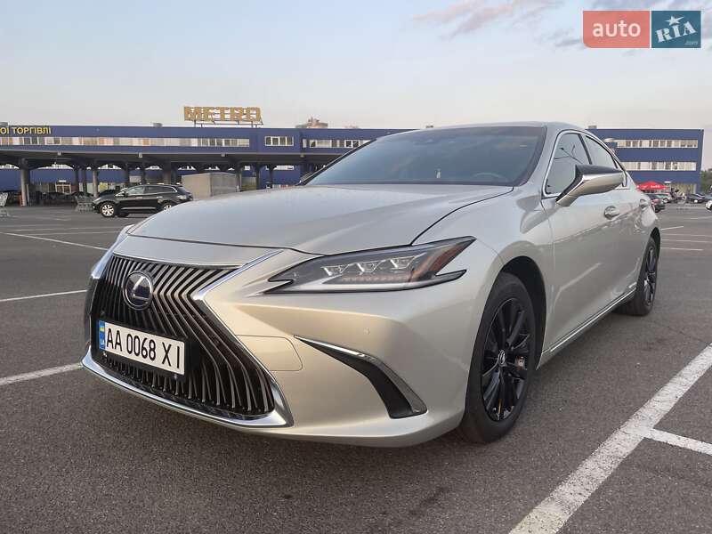 Седан Lexus ES 2019 в Киеве фото 2 Седан Lexus ES 2019 в Киеве