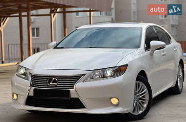 Седан Lexus ES 2013 в Белой Церкви