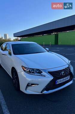 Седан Lexus ES 2012 в Киеве