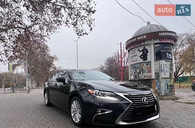 Седан Lexus ES 2018 в Одесі