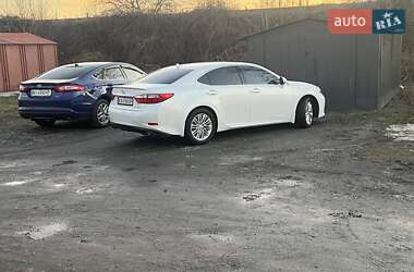 Седан Lexus ES 2013 в Белой Церкви