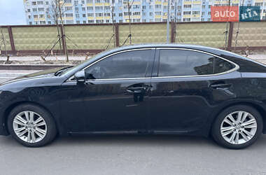 Седан Lexus ES 2014 в Києві