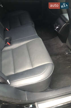 Седан Lexus ES 2013 в Киеве