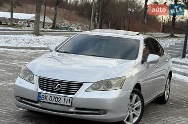 Седан Lexus ES 2007 в Ровно