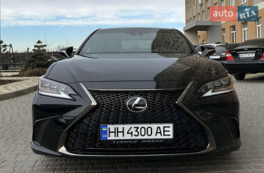 Седан Lexus ES 2019 в Одесі