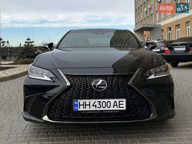 Седан Lexus ES 2019 в Одессе